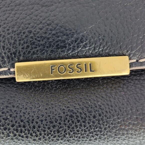 Fossil Women's Jori Wallet On Chain Black Crossbody SHB3155001 Flap Leather Club - Picture 5 of 11